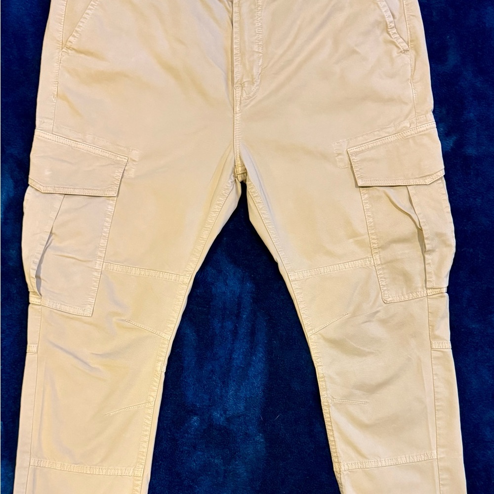 Guess Tan Cargo Pants Slim fit Style